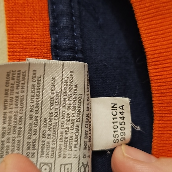 Vintage NIKE Tee - Picture 4 of 6